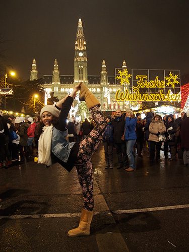 Weihnachtsmarkt-Tanzfoto Pilar